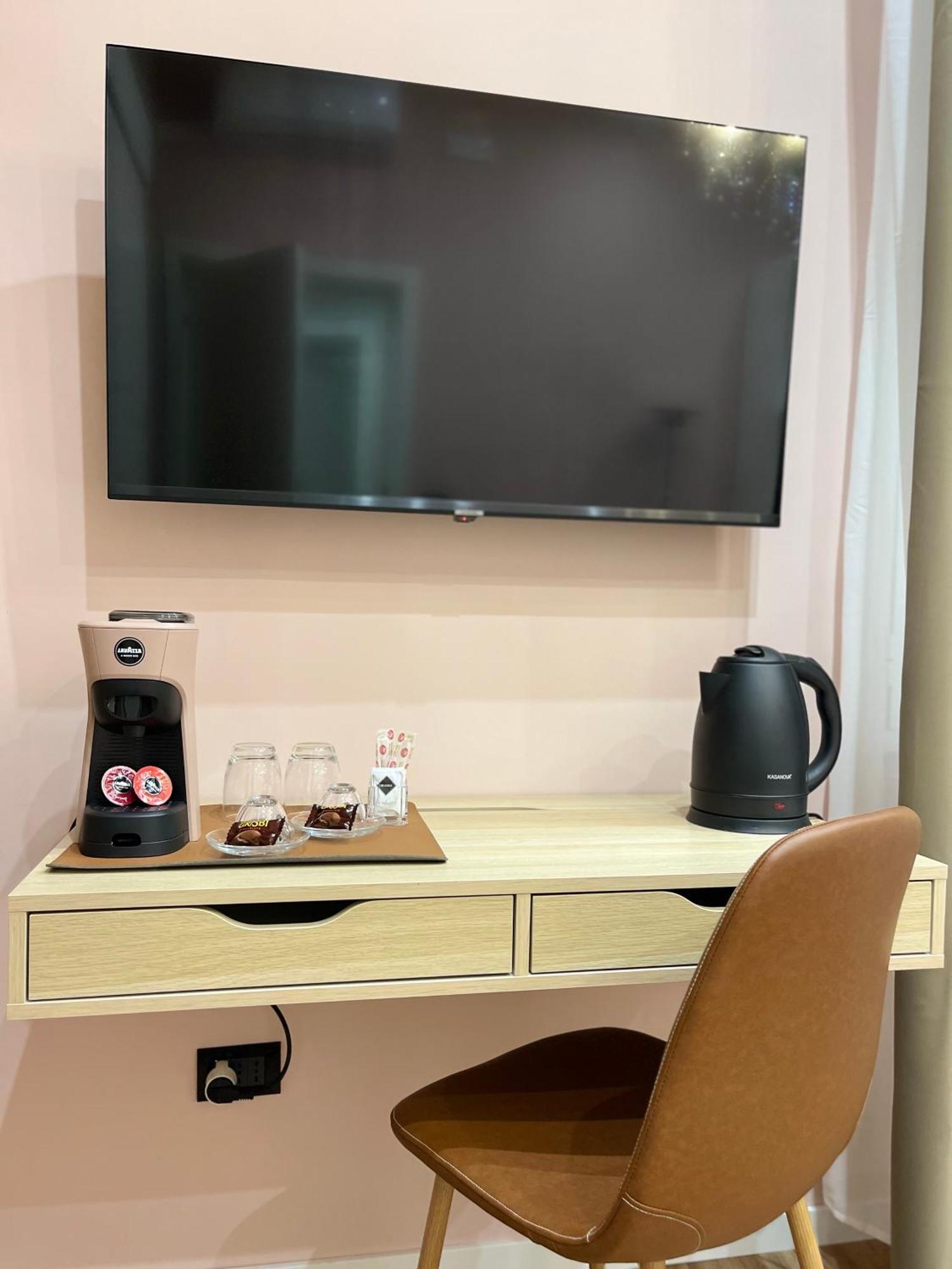 Regina Elena Rooms Пескара Екстериор снимка