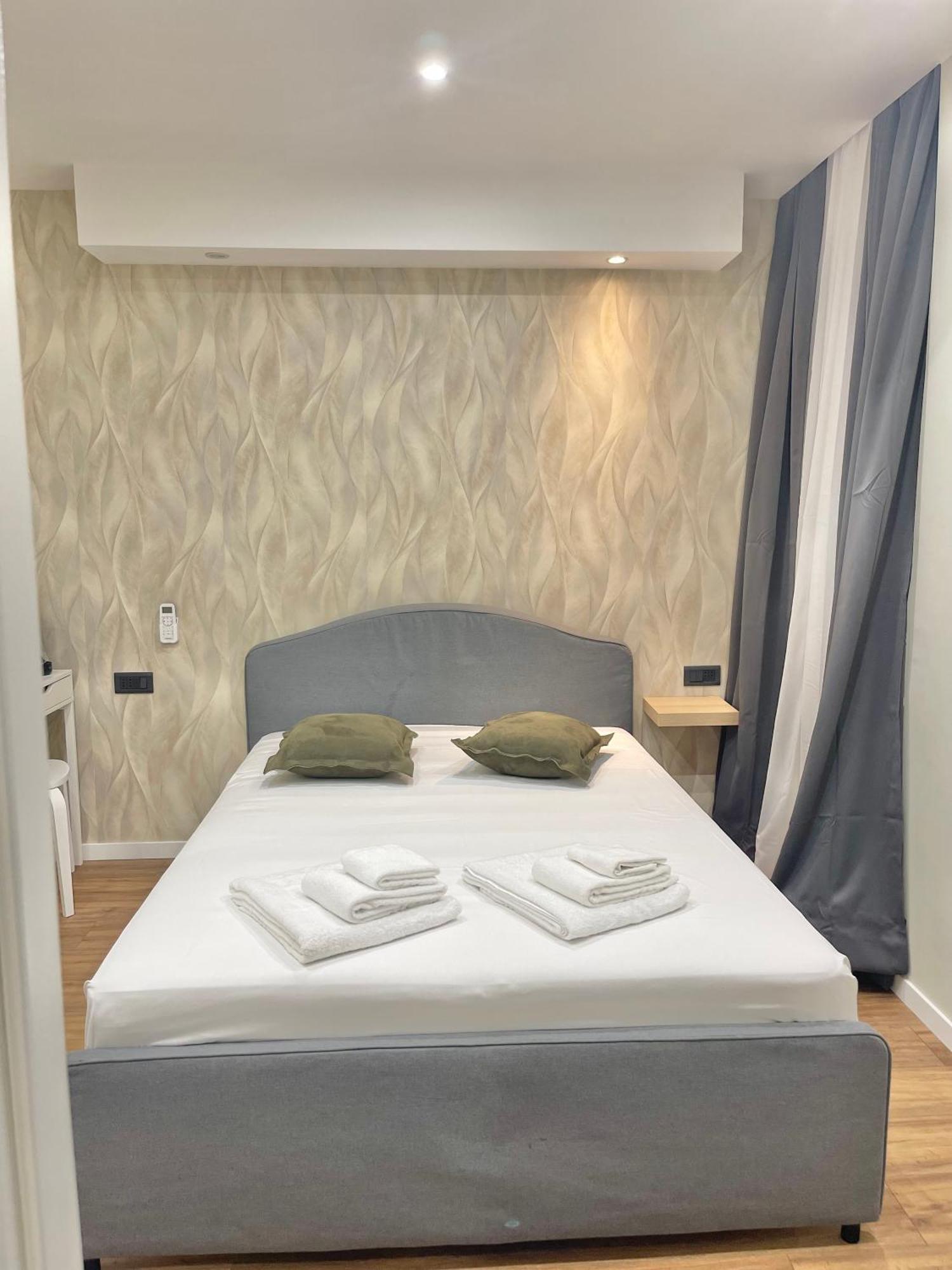 Regina Elena Rooms Пескара Екстериор снимка