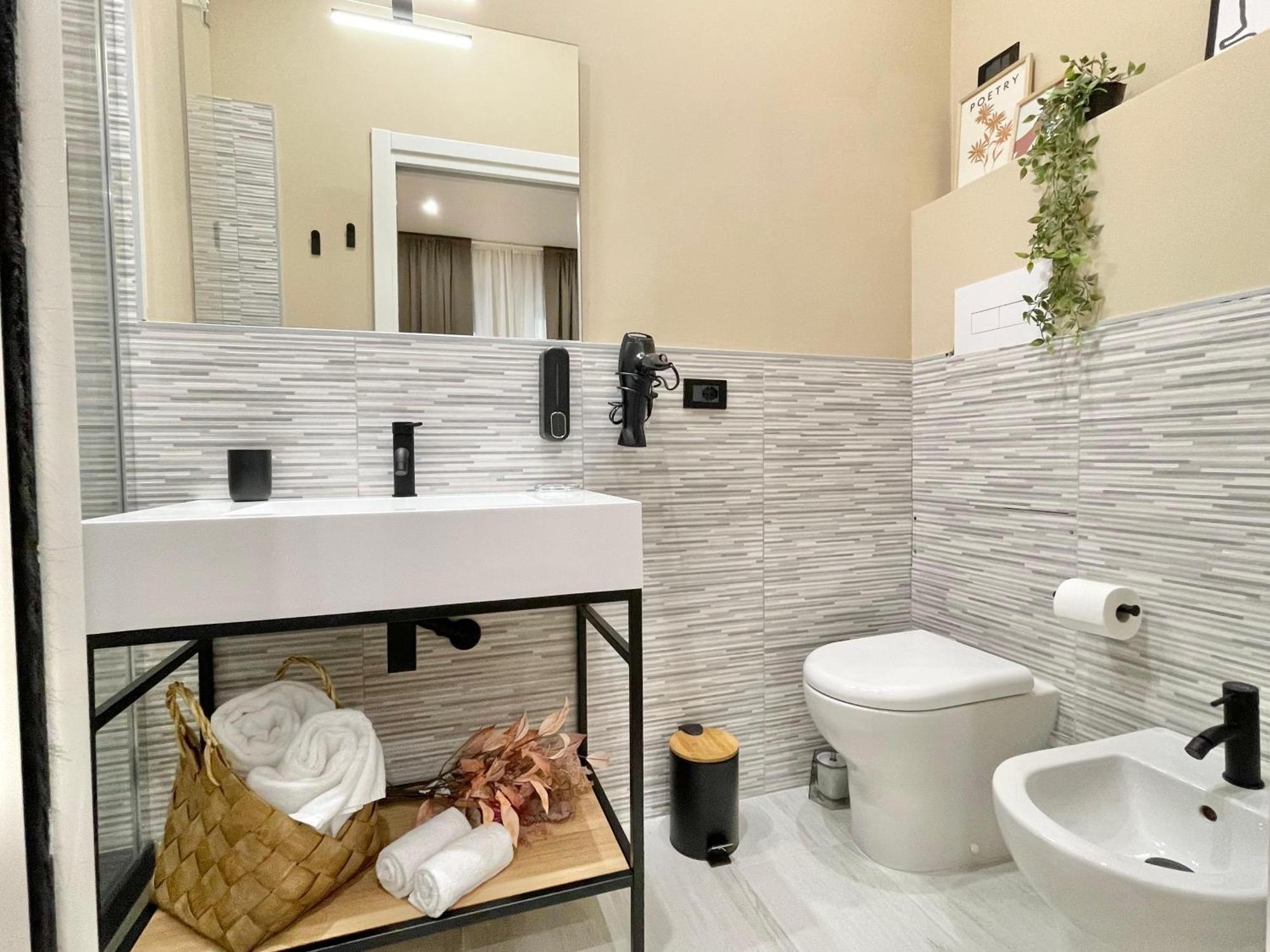 Regina Elena Rooms Пескара Екстериор снимка